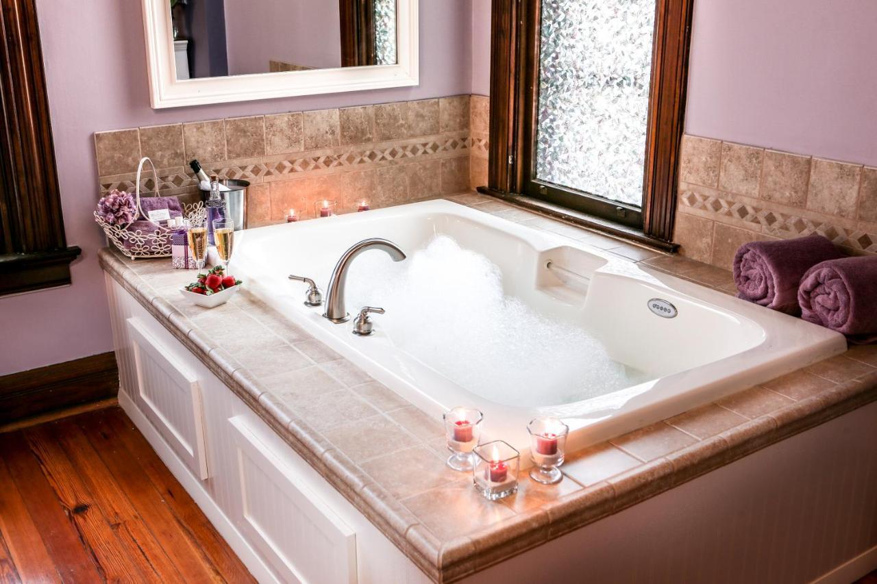 Weller Haus Bed, Breakfast & Event Center Bed and Breakfast Bellevue Buitenkant foto