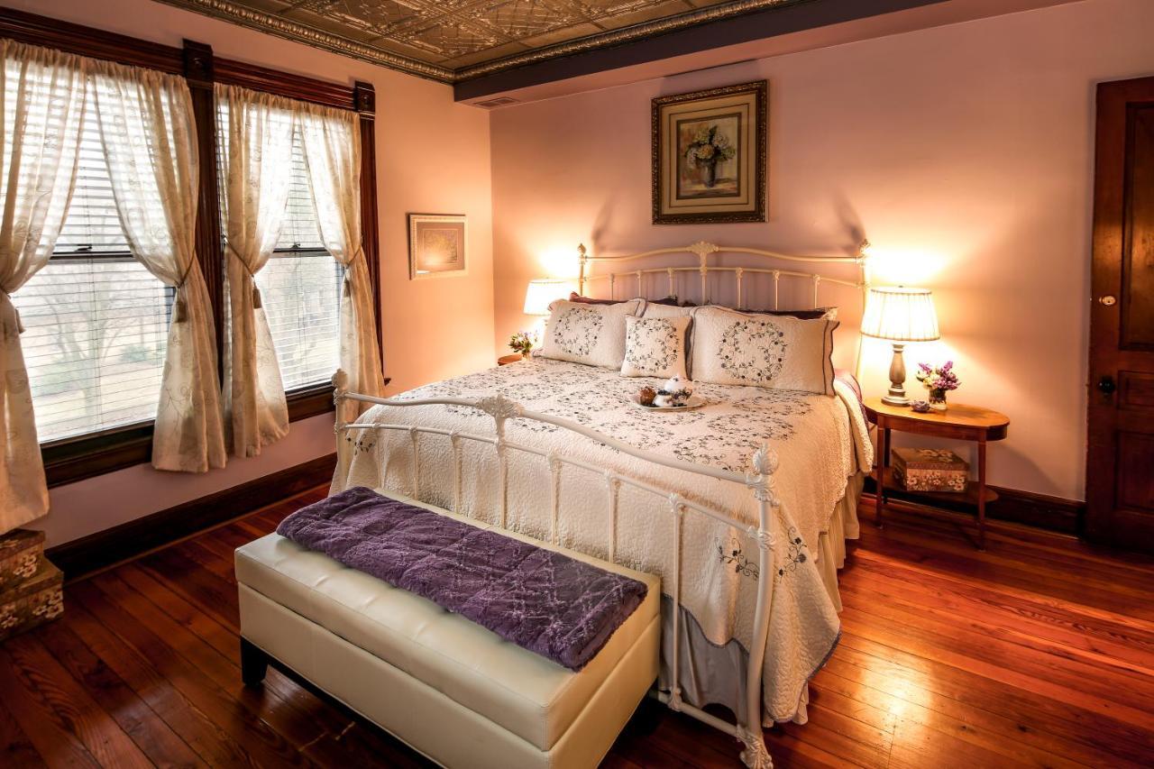 Weller Haus Bed, Breakfast & Event Center Bed and Breakfast Bellevue Buitenkant foto